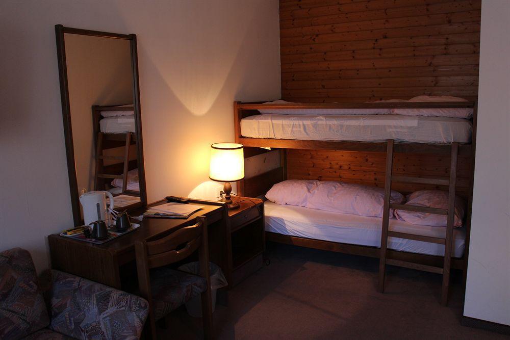 Bahnhof Hotel อินเทอร์ลาเคน ภายนอก รูปภาพ