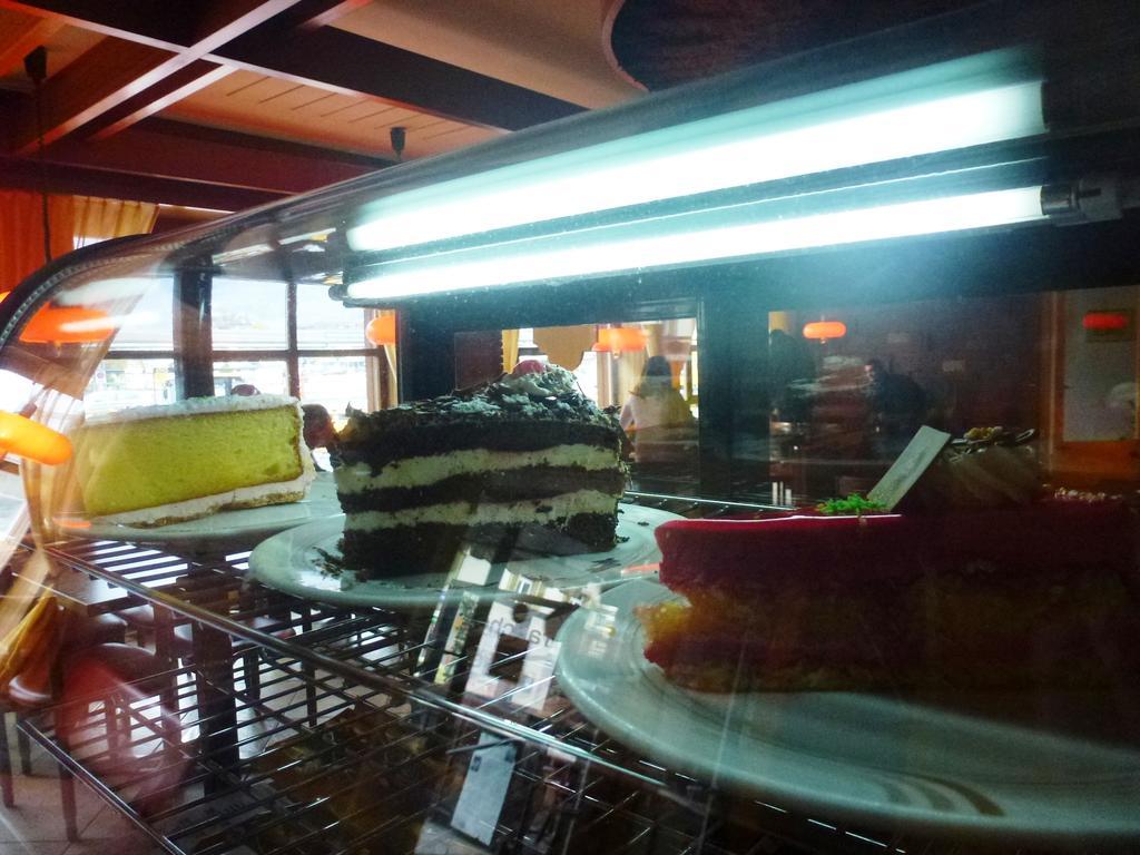 Bahnhof Hotel อินเทอร์ลาเคน ภายนอก รูปภาพ