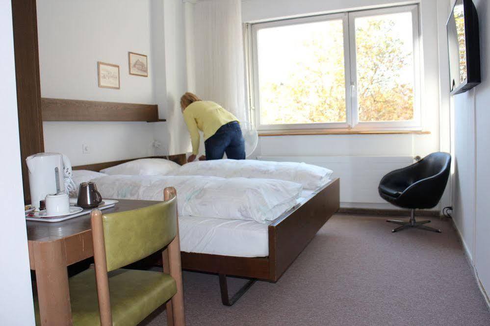 Bahnhof Hotel อินเทอร์ลาเคน ภายนอก รูปภาพ
